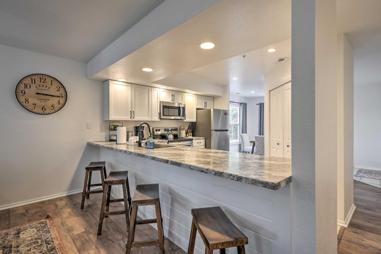 Branson Lakefront Condo With Sunroom And Lake Views! Екстер'єр фото